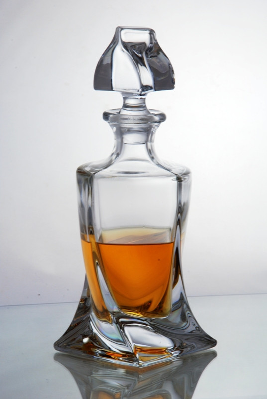 Genuine Quality Contemporary Quadro Crystal Spirit Decanter | Presentation Boxed 